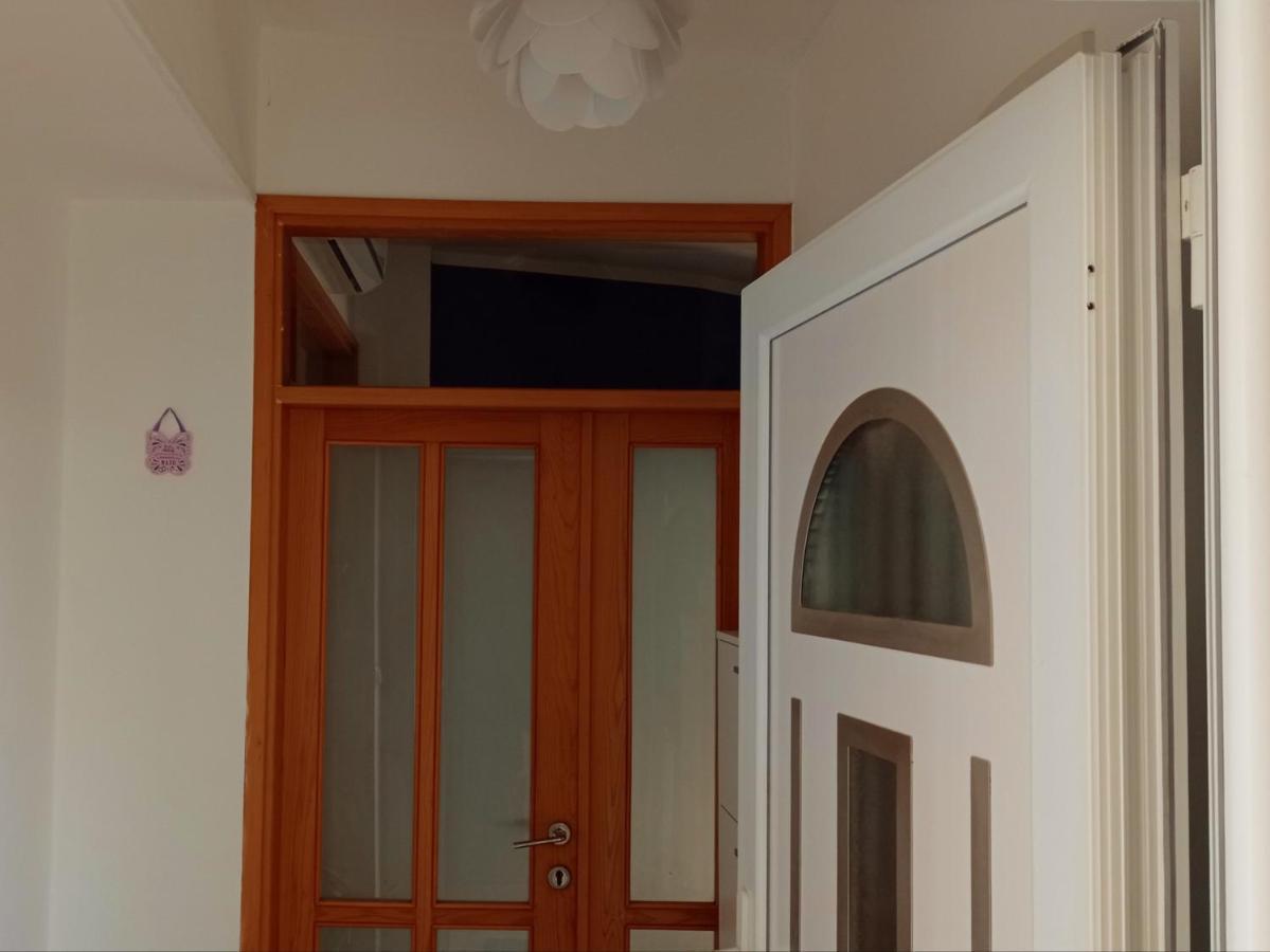 Apartment Matej Stobreč Extérieur photo